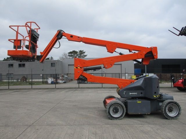 Sold - Articulated Boom Lift - View 2